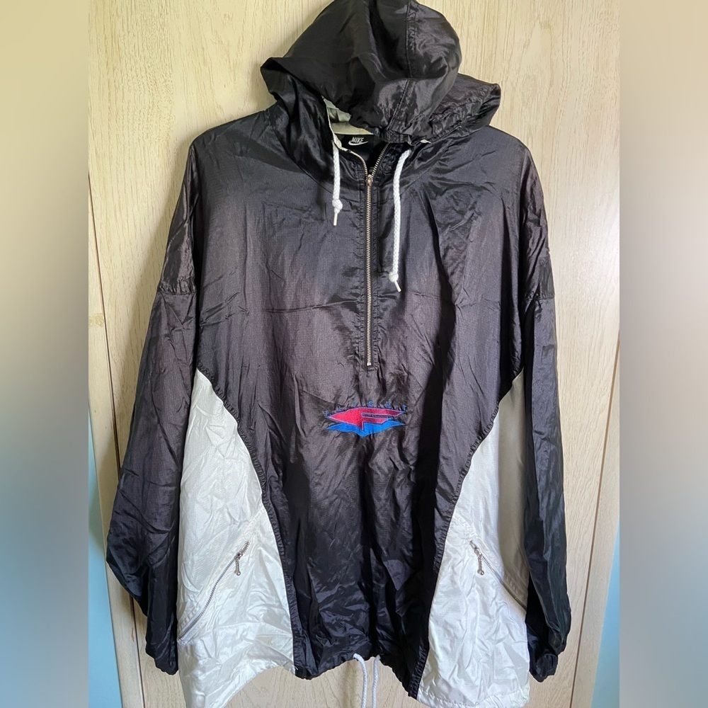 Rare Vintage 90s NIKE windbreaker Flight Series Sz Large READ